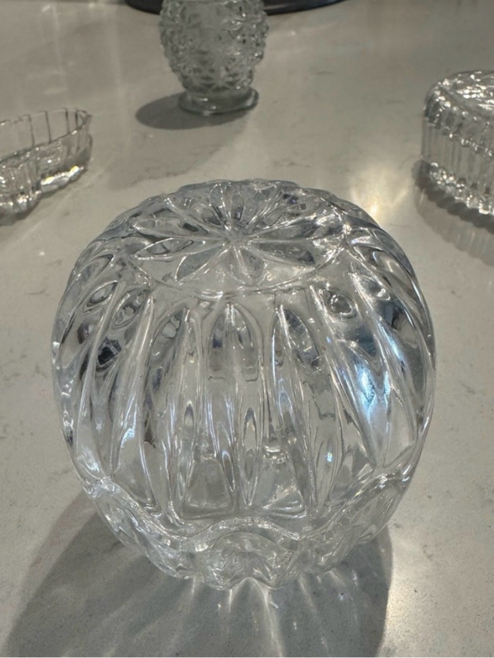 Vintage Zajecar 24% lead crystal lidded box, made in Yugoslavia